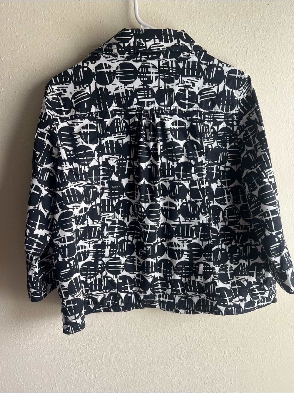 Ruby Rd. Black & White Abstract Button-Front Shirt Jacket - Picture 2 of 8